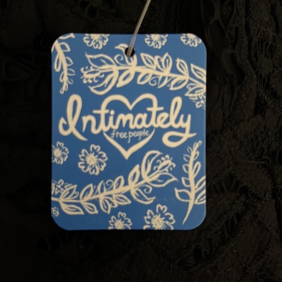 NEW FREE PEOPLE - Adella Lace Cami - Picture 9 of 11